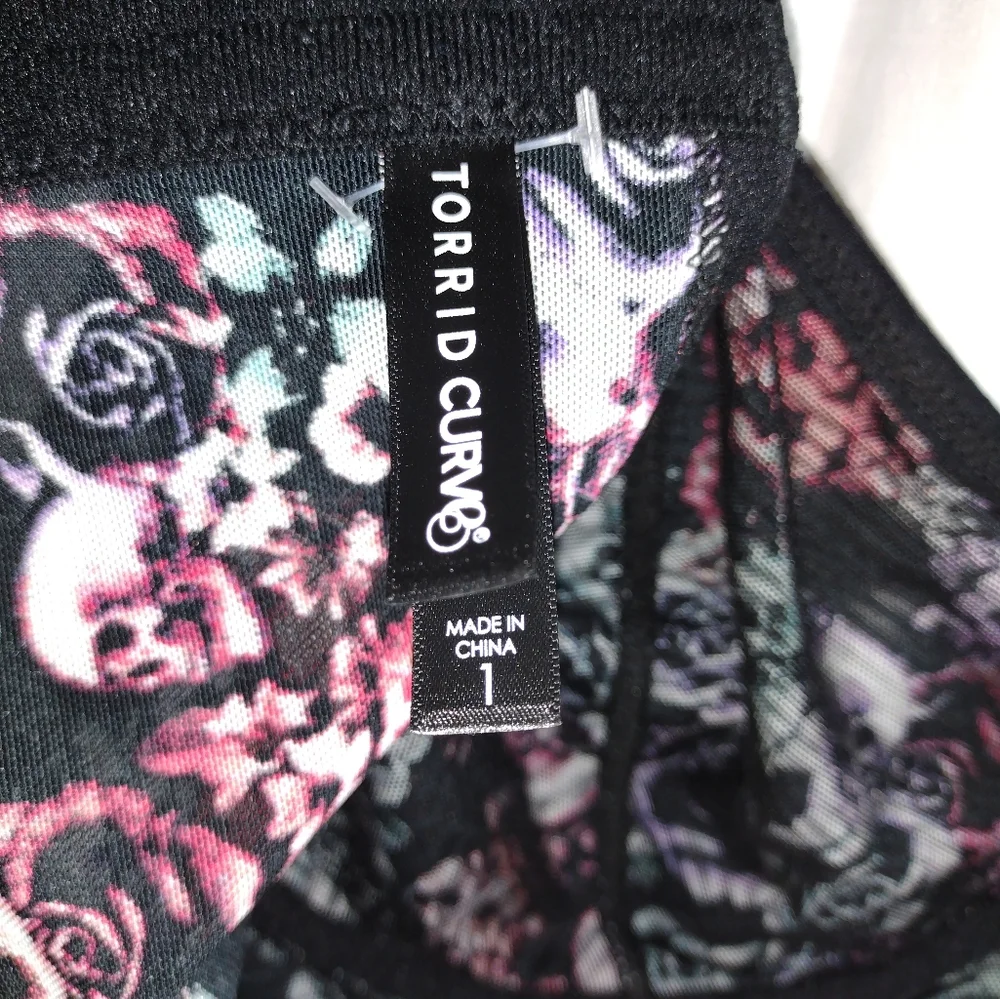 Skull & Roses Mesh Bra NWOT fr Torrid NEW - Picture 3 of 11